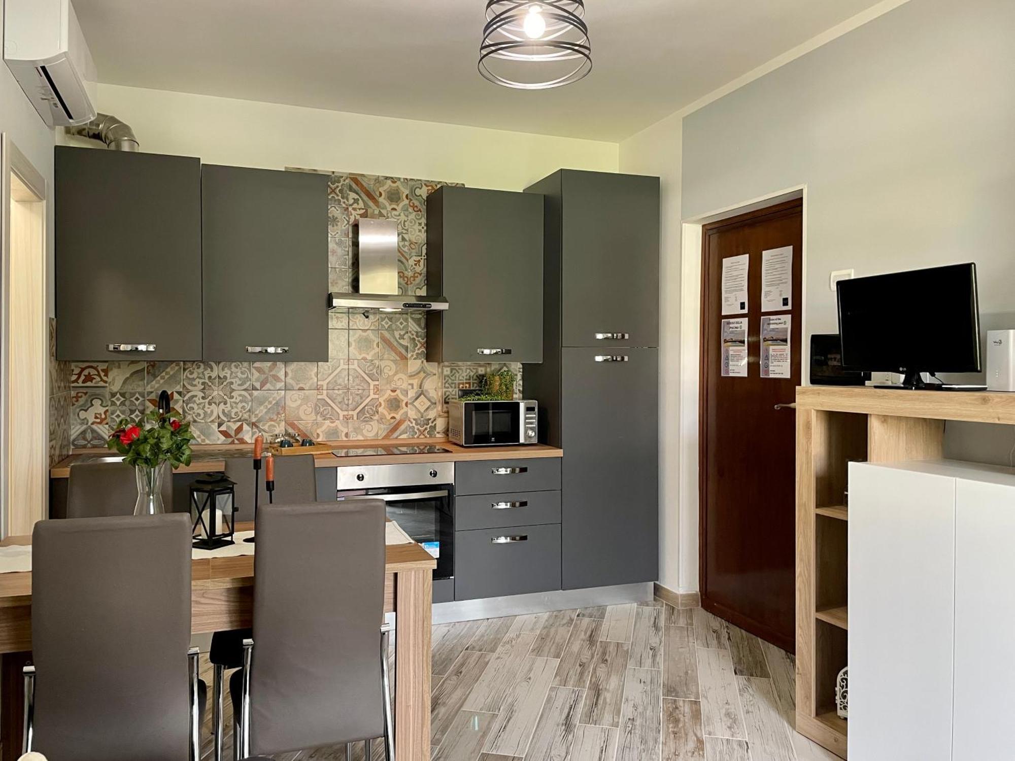 דירות לואנו Il Gabbiano Bilocale Con Piscina, Garage E A/C. מראה חיצוני תמונה